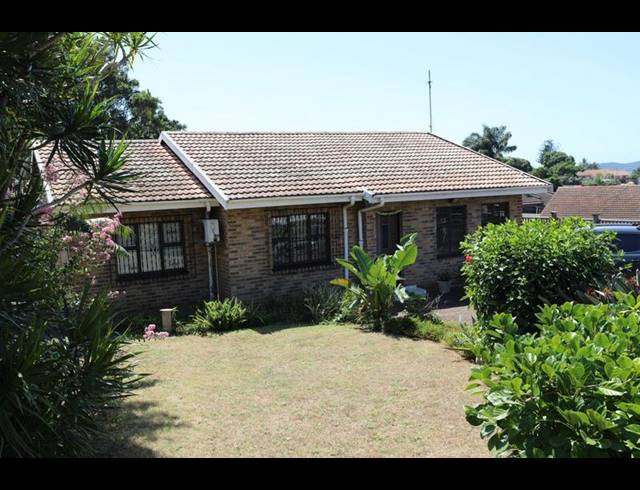 3 BEDROOM HOUSE FOR SALE IN ISIPINGO BEACH